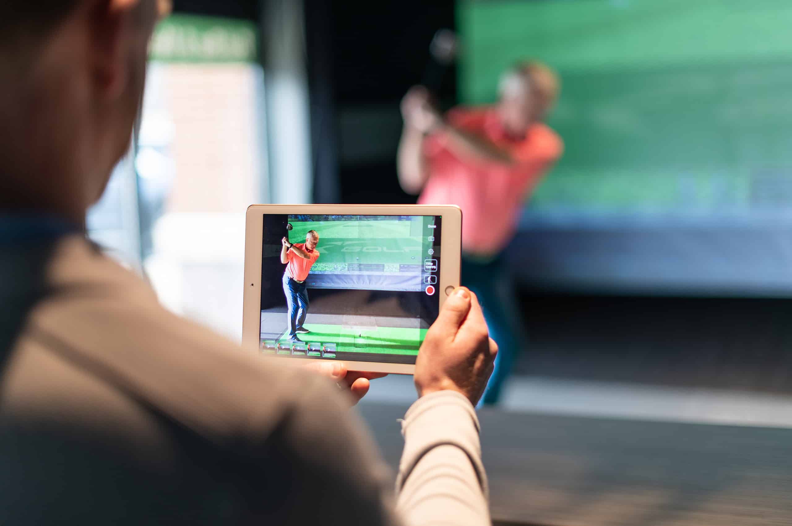 Analyzing golf swing using iPad